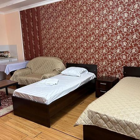 Sky House Astana Hotel Bagian luar foto