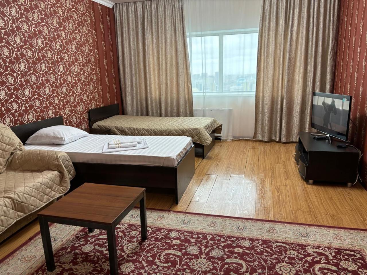 Sky House Astana Hotel Bagian luar foto