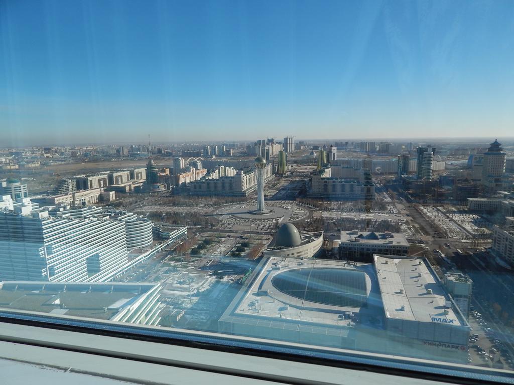 Sky House Astana Hotel Ruang foto