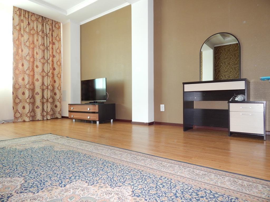 Sky House Astana Hotel Ruang foto